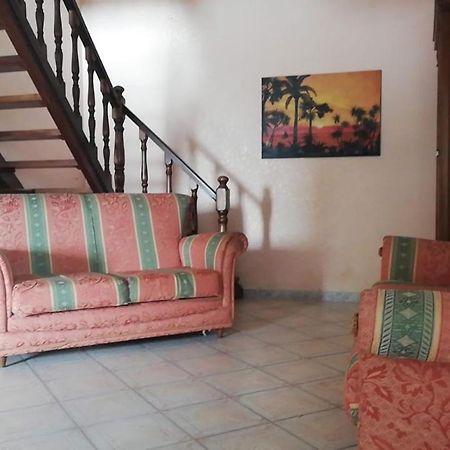 ויבו ולנטיה Casa Vacanze Autonoma Brevi Periodi מראה חיצוני תמונה